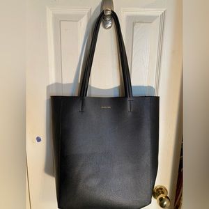 Love and lore black tote